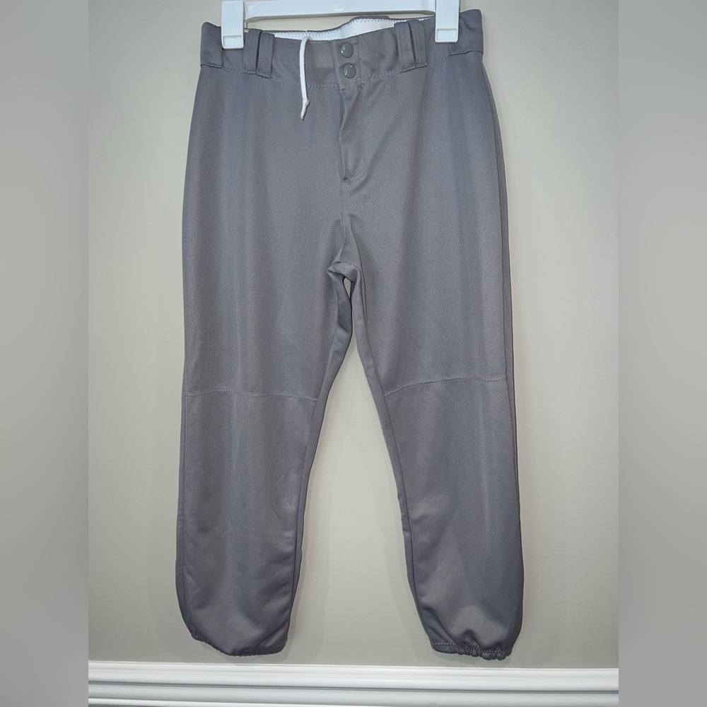 Alleson athletic women’s  Grey softball pants. Size L